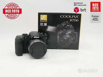 Nikon Coolpix B700