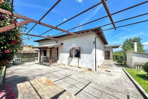 VILLA SINGOLA A VALMONTONE