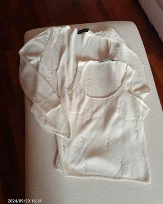 Gemelli top e maglia, con gonna Burberry London
