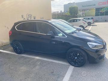 BMW Serie 2 A.T. (F45) - 2019