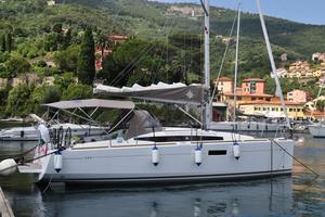Sun odyssey 349