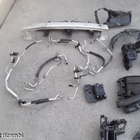 Numerosi ricambi Peugeot 3008 del 2018