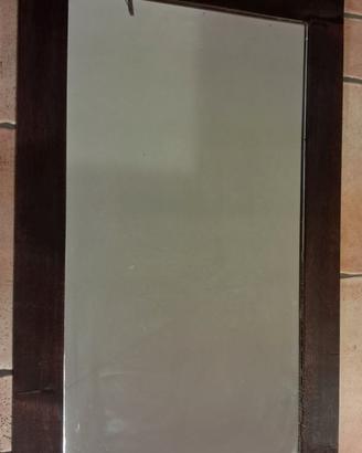 specchio artigianale in legno massello di castagno