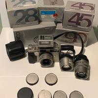 Contax G2 + 3 kit di obbiettivi + flash