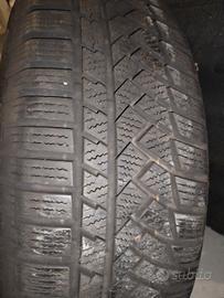 pneumatici con cerchi