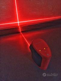 Livella laser Leica Lino L2.