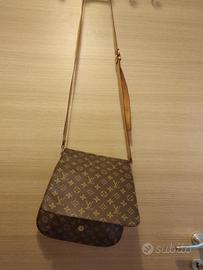 Borsa Postina Louis Vuitton 