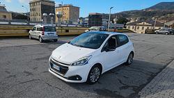 Peugeot 208 1.2 PURETECH 82CV ALLURE – 89.000 KM E
