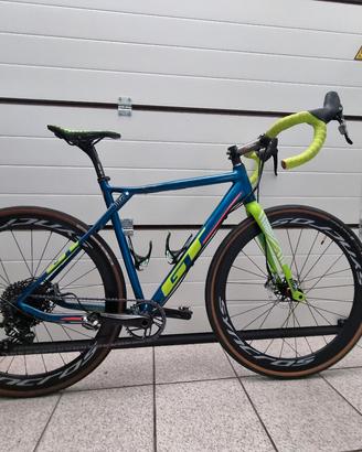 GRAVEL GT Ergal  Tg M (54)