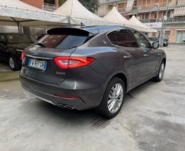 Maserati Levante V6 Diesel AWD Granlusso 250CV NO 