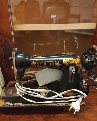 Macchina da cucire elettrica Stucchi 