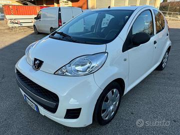 PEUGEOT 107 senza nessun lavoro da fa