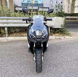 Scooter a benzina 150cc