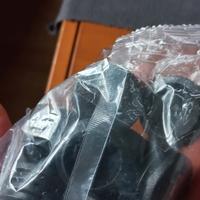 tappi plastica nera per letto o sedie 