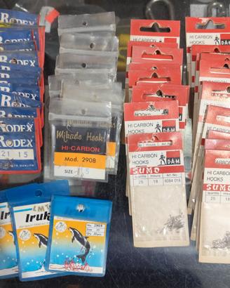 stock 50 buste di ami da pesca bolognese inglese