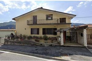 Immobile in asta di 214 m² con 3 locali a Lumezzan