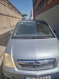 Opel Meriva con assicurazione 