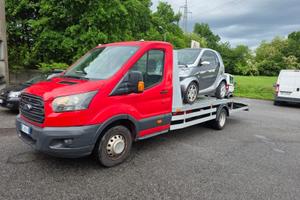 Ford Transit carroattrezzi