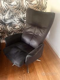 Poltrona alcantara grigio ardesia Ovvio