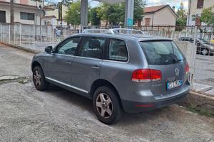 TOUAREG 2.5