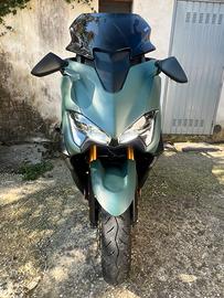 T max 560 Yamaha