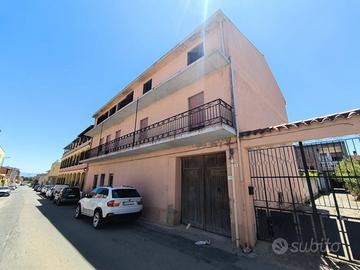 Semi indipendente con giardino