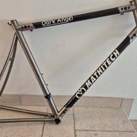 Telaio Mathitech titanio carbonio