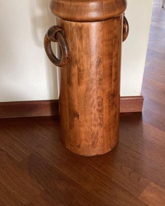 Portaombrelli vintage in legno massiccio