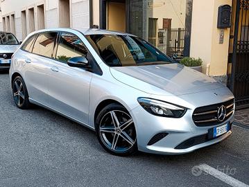 Mercedes-benz B 180 Automatic Sport Apple Car Andr