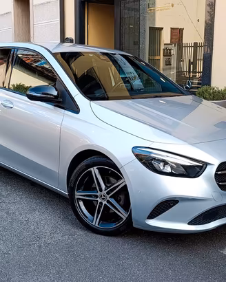 Mercedes-benz B 180 Automatic Sport Apple Car Andr