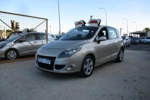 Renault Scenic X-Mod 1.9 dCi 130CV