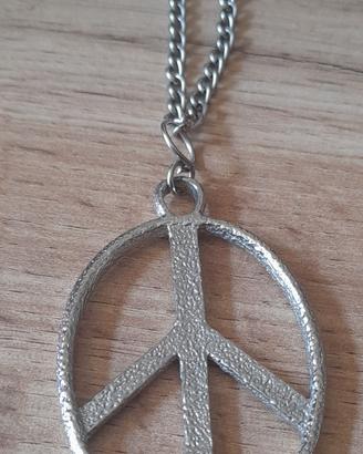 Collana vintage con simbolo della pace