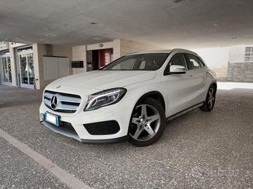 Mercedes-benz GLA 200 d Premium 2.2 136 cv