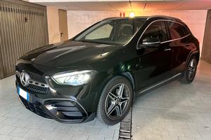 MERCEDES GLA 180D AMG LINE ADVANCED PLUS