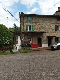 Porzione di casa in sasso