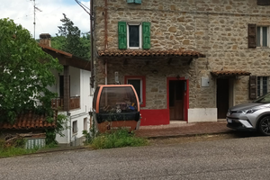Porzione di casa in sasso