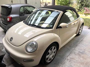 Volkswagen New Beetle Cabrio 2.0 automatica