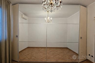 Armadio due ante con specchio