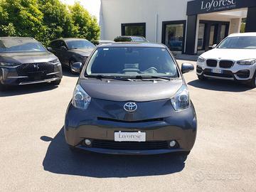 TOYOTA iQ 1.3 Executive