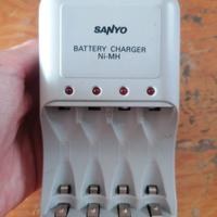 Caricatore batterie ricaricabili