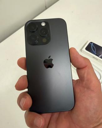 iPhone 16 Pro