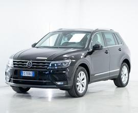 Volkswagen Tiguan 2.0 TDI Advanced R-Line Ext...