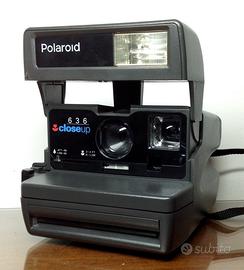 FOTOCAMERA ISTANTANEA POLAROID 636 Closeup