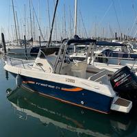 Terminal Boat Freetime 24 Walkaroud -Suzuki 250 CV