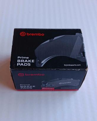 Kit pastiglie freni posteriori Brembo P 83 133 