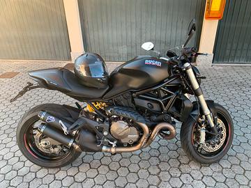 Ducati Monster 821
