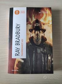 "Fahrenheit 451" di Ray Bradbury