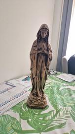 Statua della Madonna di ,,Lourdes"
