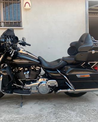 Harley-davidson Electra Glide 107 ultra limited