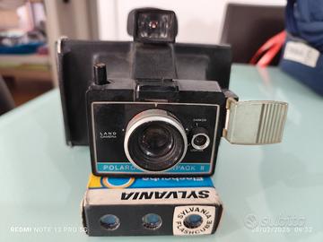 Polaroid Colorpack II + flash